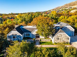 388 W Quail Run Rd, Farmington, UT 84025