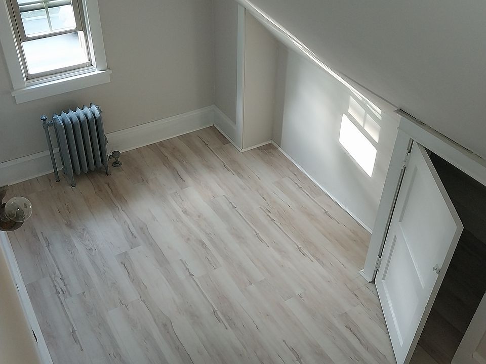 2nd image of 3245 Garrett Rd APT 2