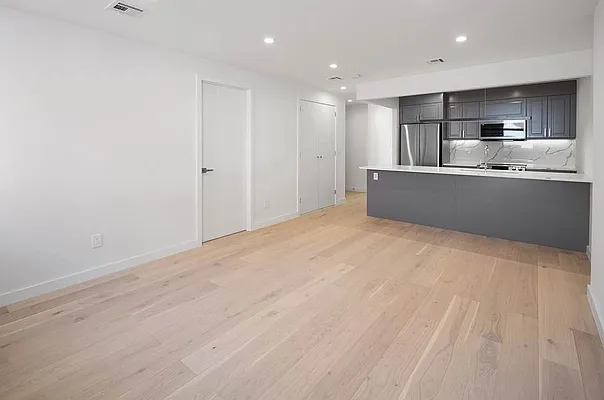 Rented by Camelot Realty Group | media 3