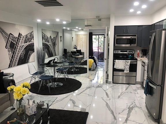 2nd image of B3-470 S Calle Encilia #B3