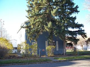 130 3rd Ave S, Belt, MT 59412