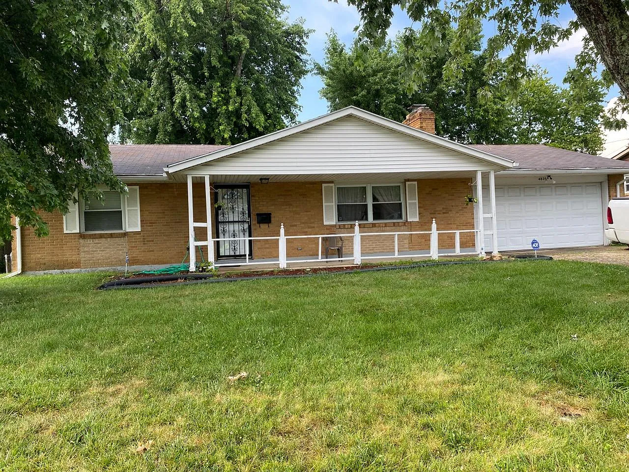 4825 Pierpont Dr photo 1