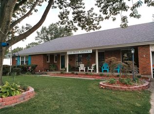 12001 Oak Ridge Rd, Independence, MO 64052