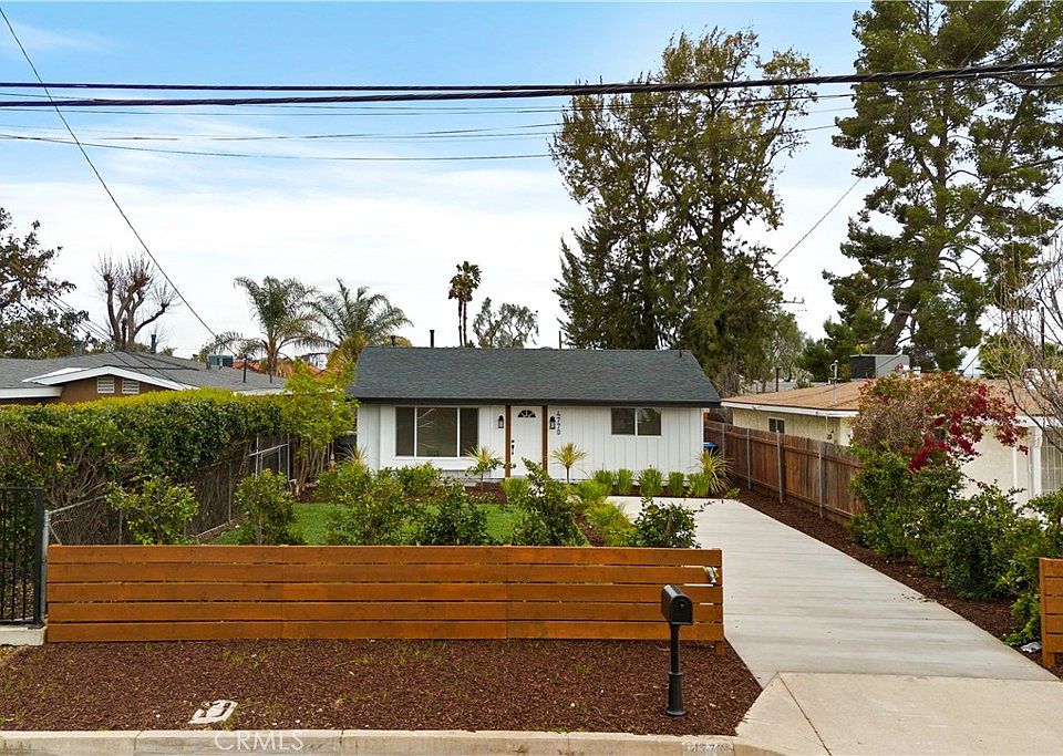 1st image of 4770 Fairway Blvd