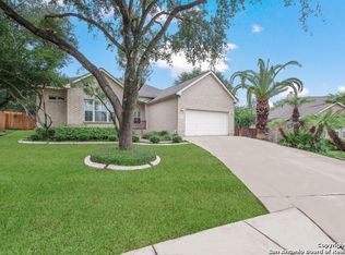 8707 Stoney Brook Dr, Universal City, TX 78148