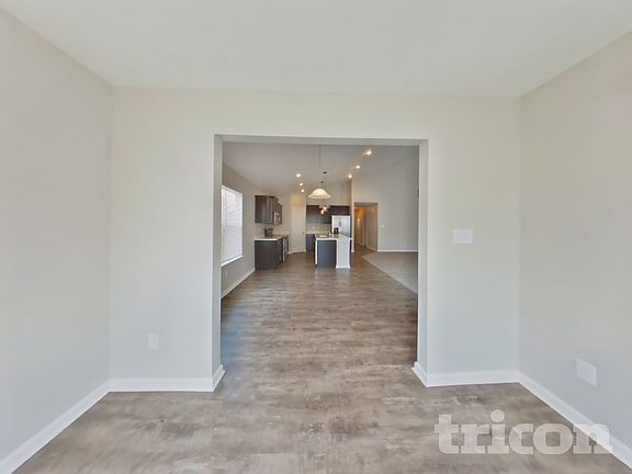 3rd image of 4936 Dunlin Dr