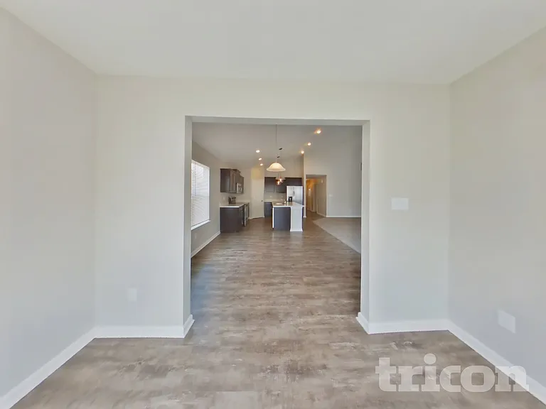 4936 Dunlin Dr — Photo 3