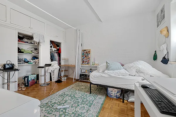 Rented by REAL New York | media 5