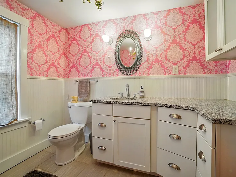 3000 Hillside Ave — Photo 36