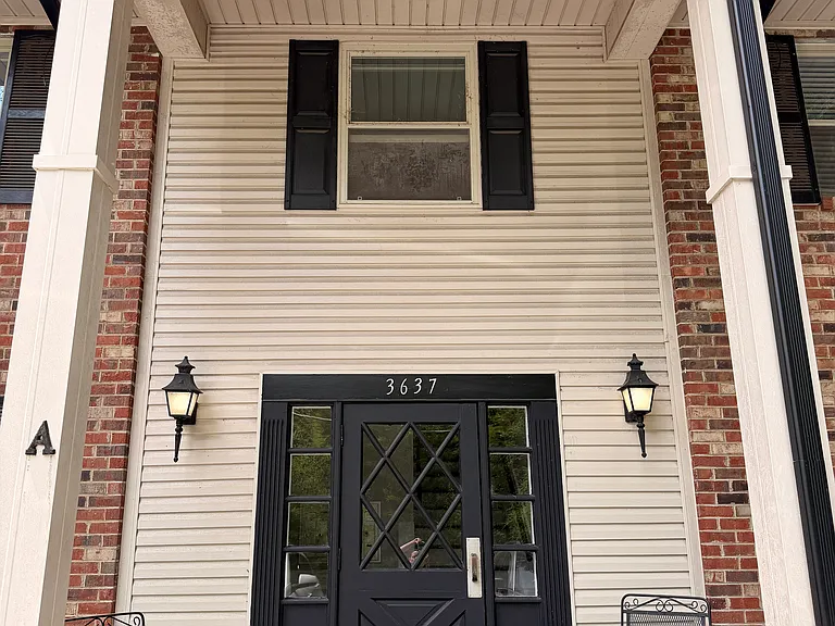 3637 Taliluna Ave #A3 — Photo 1