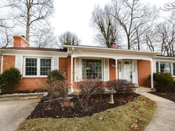 14311 Barkwood Dr, Rockville, MD 20853