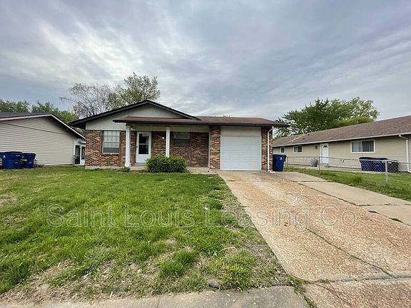 2nd image of 3232 Malinda Ct