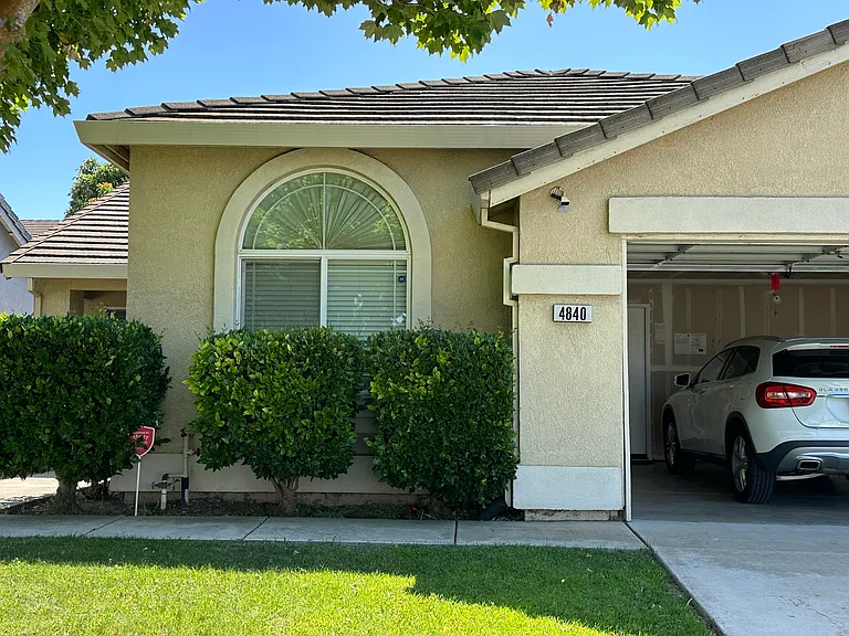 4840 Broderick Way — Photo 16