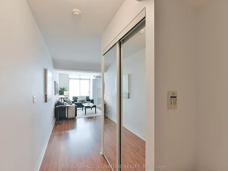 212 Eglinton Ave E #1907 — Photo 5