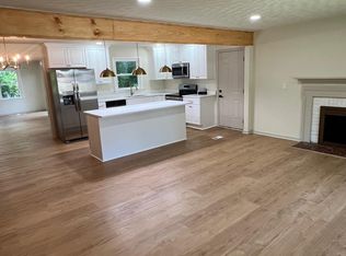 312 Lynchburg Dr, Newport News, VA 23606