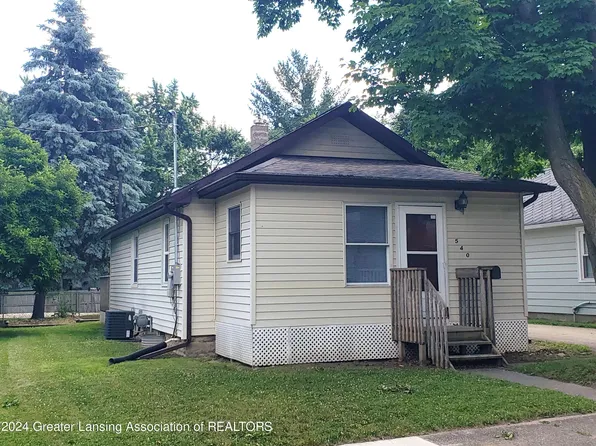 540 Kendon Dr, Lansing, MI 48910