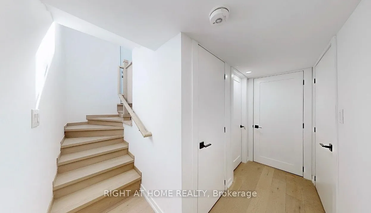 1 bed, $1,500 — Photo 2