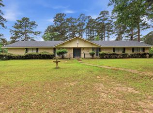 106 Dogwood Ln, Marshall, TX 75672