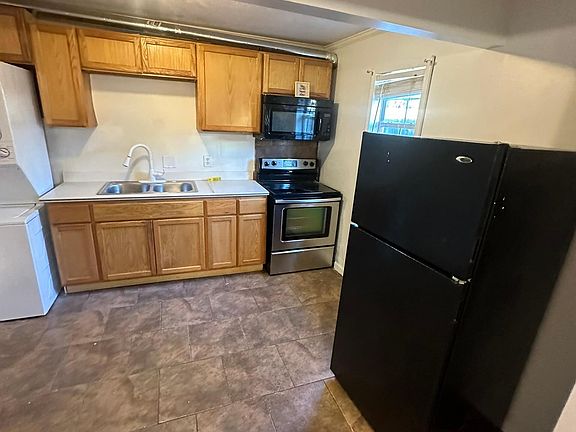 5th image of 232 Lorenz Blvd #B