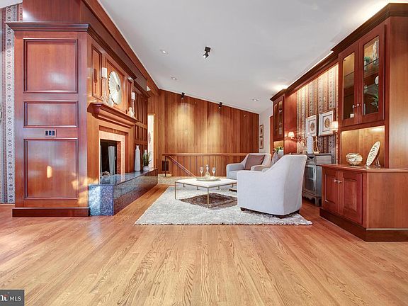 4th image of 7937 Deepwell Dr
