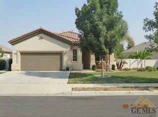 13502 Copper Crest Dr, Bakersfield, CA 93306