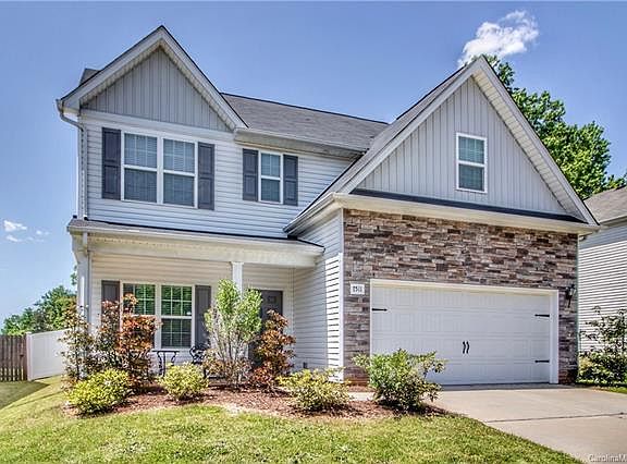 3rd image of 7511 Monarch Birch Ln