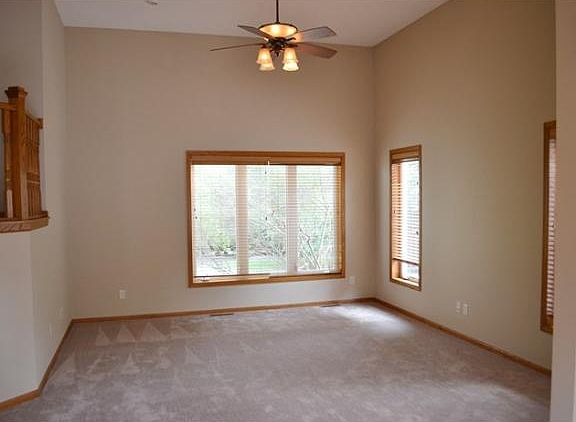 4th image of 19100 Embers Ave
