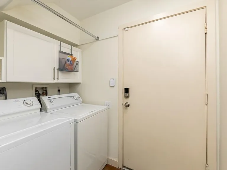 5235 Blossom St — Photo 22