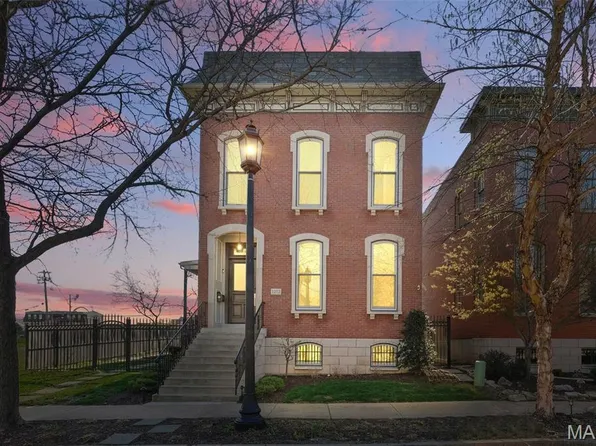 1212 Dolman St, Saint Louis, MO 63104