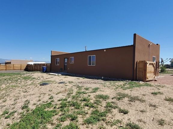 3rd image of 4 Capestrano Dr