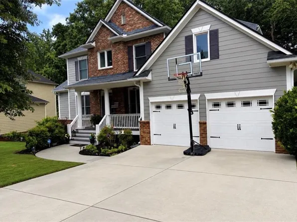 130 Newcastle Walk, Woodstock, GA 30188