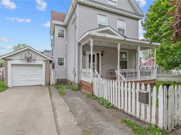 219 W 3rd St, Oswego, NY 13126