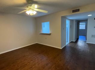 3821 Prytania St APT 2, New Orleans, LA 70115