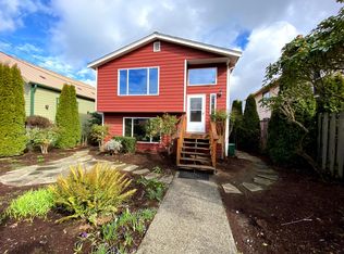 8832 Dibble Ave NW, Seattle, WA 98117
