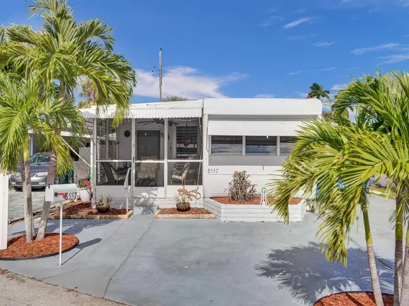 8557 SW 16th Court, Davie, FL 33324