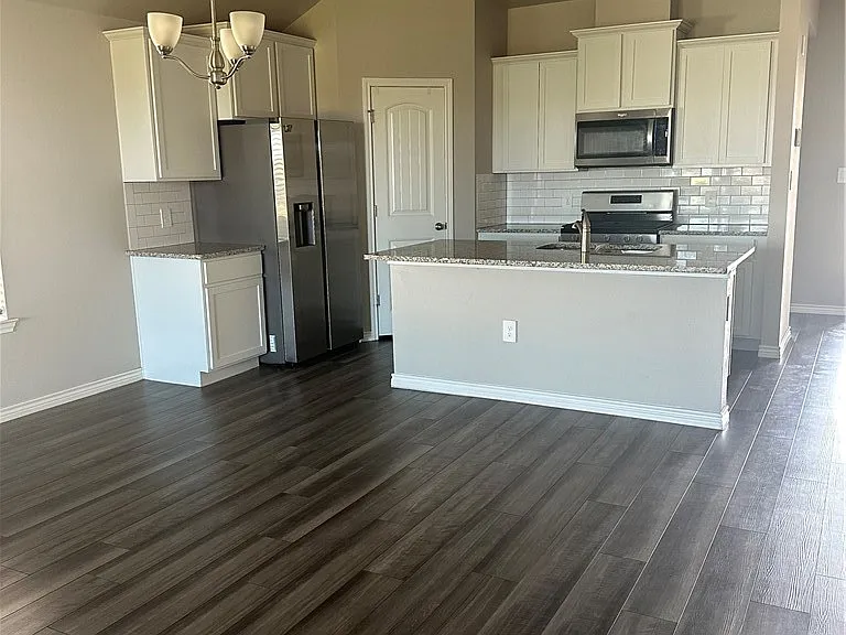 1226 Thames Chase Dr — Photo 4