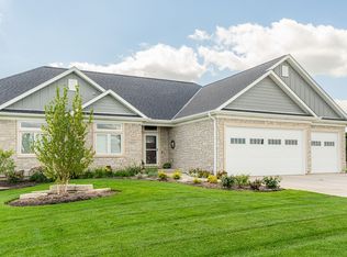 734 Independence Ave, Sycamore, IL 60178