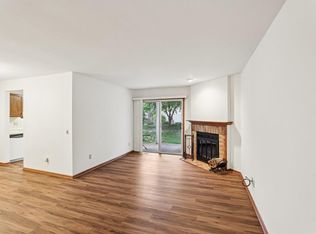 7826 E Oakbridge Way, Madison, WI 53717