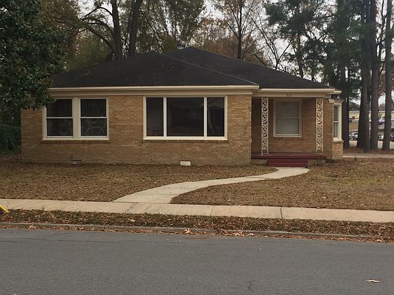 2nd image of 531 W Wood Ave