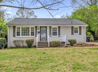 1710 Ardsley St, Winston Salem, NC 27103