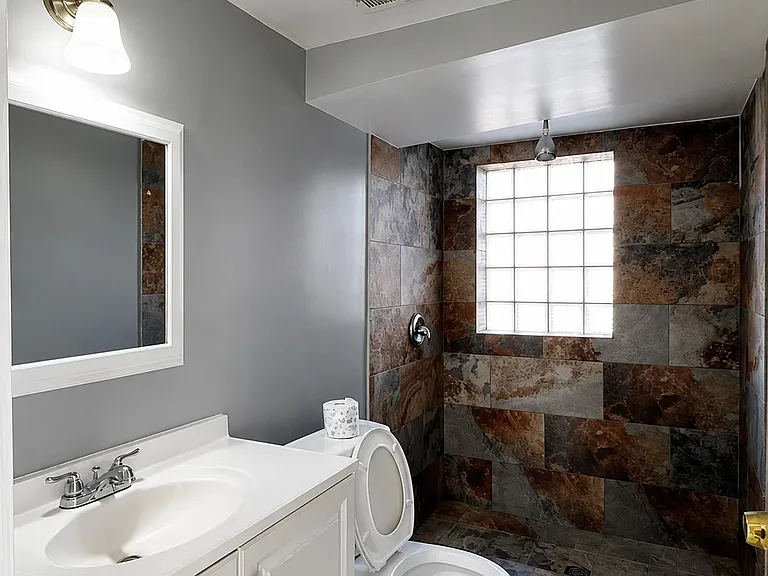 1440 S 49th Ave #1 — Photo 7