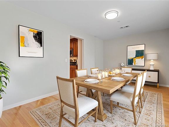 3rd image of 129 Harbour Close