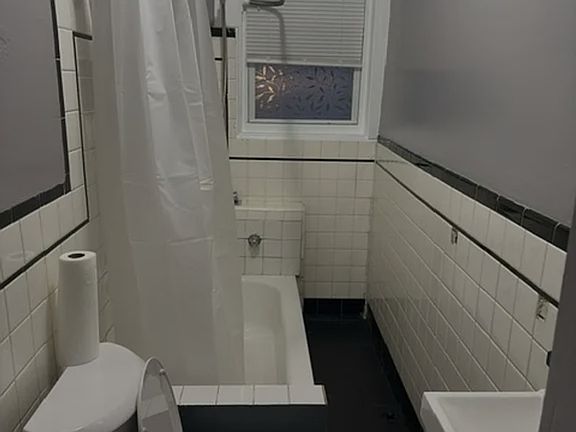 2nd image of 4723 Whitaker Ave #1A