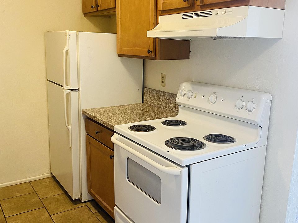 1st image of 660 S Tucson Blvd #11225617