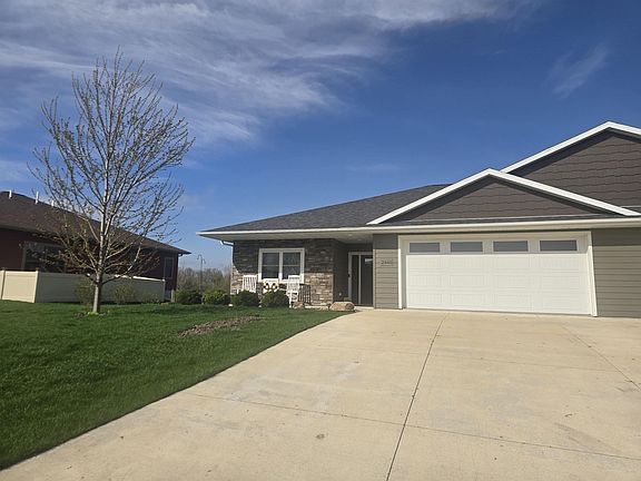 2nd image of 2440 Red Oak Rd