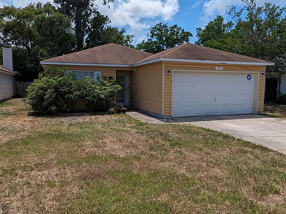 2nd image of 2754 Lantana Lakes Dr W