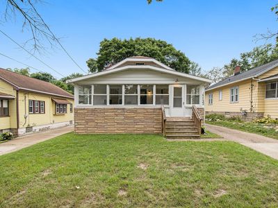 1133 Spring Ave NE, Grand Rapids, MI, 49503