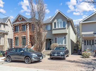 21 Hadley Rd, Toronto, ON M4S 2N8