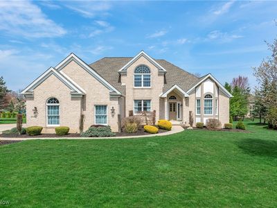 10091 Forest Glen Dr, North Royalton, OH, 44133
