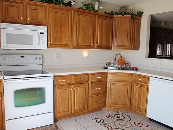 5th image of 5100 Hemlock Ln